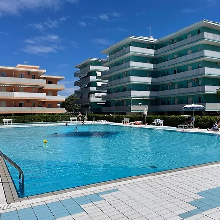 Charming With Shared Pools * Бибионе