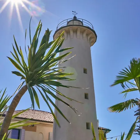 아파트 Charming With Shared Pools *